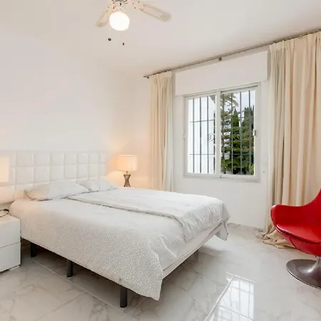 Apartment Andalucia Garden Puerto Banus With Sea Views